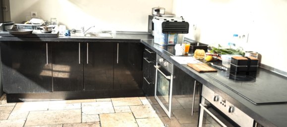 12 غرف نوم بناية في Roubaix, France رقم 233984 11