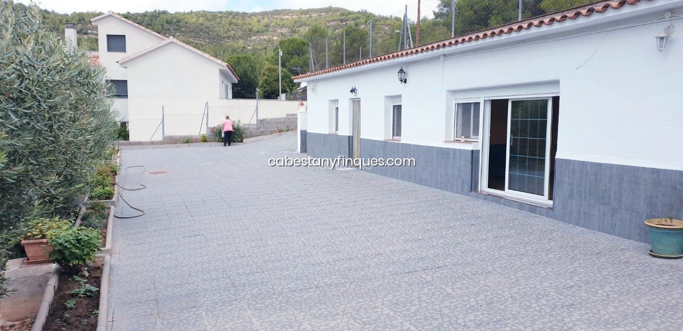 3 غرف نوم منزل في Barcelona, Spain رقم 266024