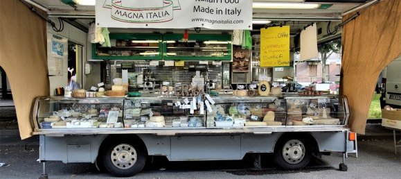 Коммерческая недвижимость 15м² в Милан, Италия № 244835 2