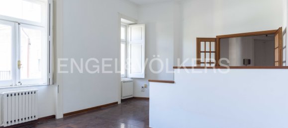 3 bedrooms Apartment in Naples, Italy No. 102294 9