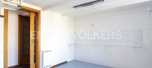 3 bedrooms Apartment in Naples, Italy No. 102294 11