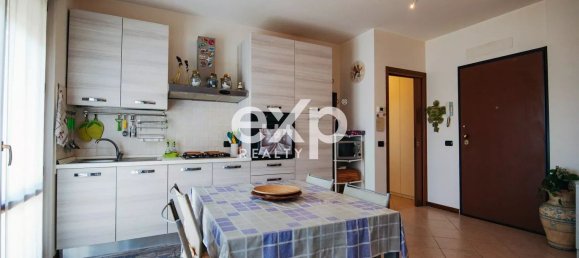 2 rooms Apartment in Cesano Maderno, Italy No. 334557 6