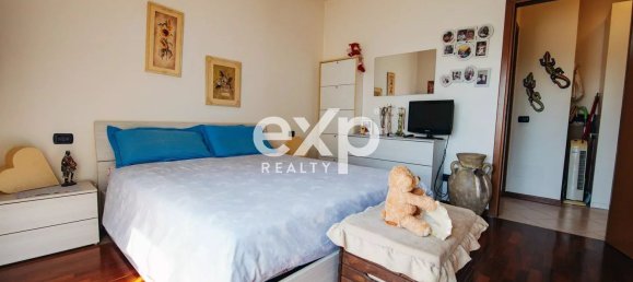 2 rooms Apartment in Cesano Maderno, Italy No. 334557 17