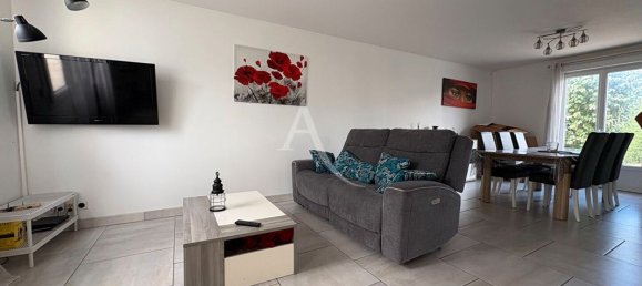 3 bedrooms House in Calvados, France No. 362196 3