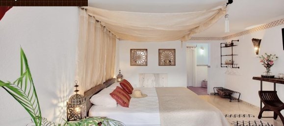 6 bedrooms Villa in Marbella, Spain No. 55720 44