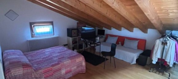 Dúplex de 3 dormitorios en Maserada sul Piave, Italy No. 301607 11