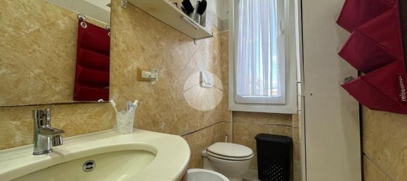 1 bedroom Apartment in Florence, Italy No. 347388 17