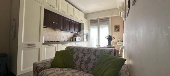 1 bedroom Apartment in Florence, Italy No. 347388 5