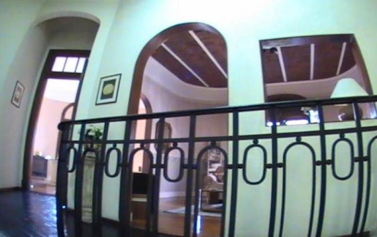 4 bedrooms House in Buenos Aires, Argentina No. 86675