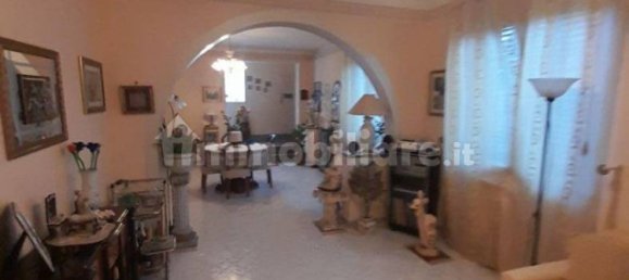 4 bedrooms Villa in Carini, Italy No. 328618 5