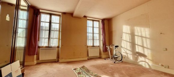 4 bedrooms House in Hery, France No. 360410 11