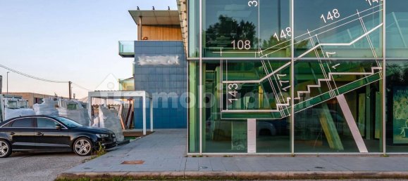 1900m² Warehouse in Viareggio, Italy No. 325346 4