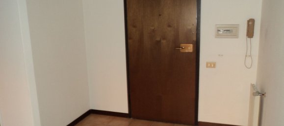 Квартира с 3 комнатами в Гуидония Монтечельо, Италия № 253371 4