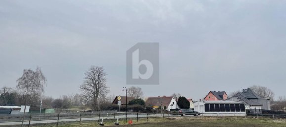  قطعة أرض في Burgenlandkreis, Germany رقم 102942 4