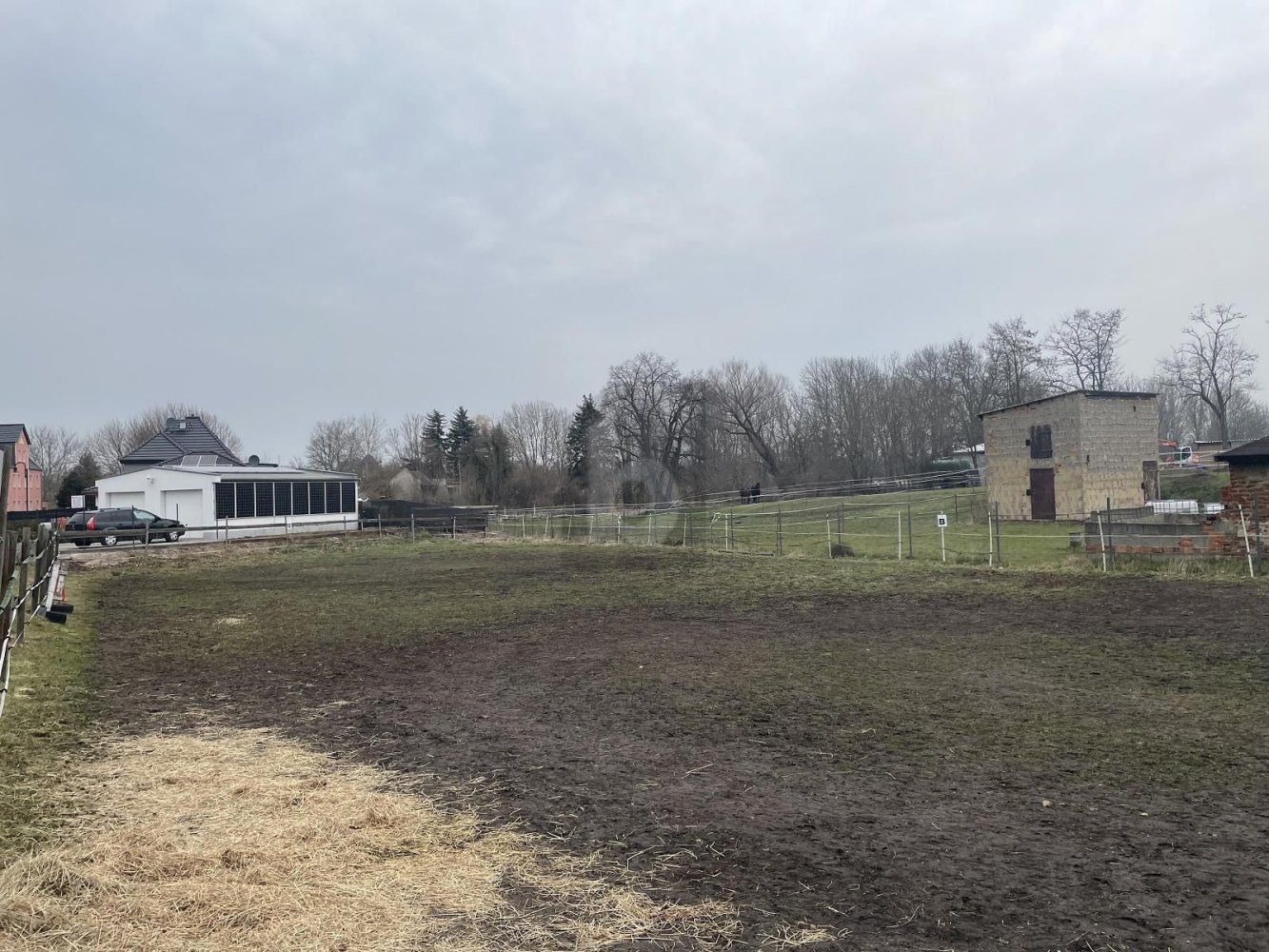  قطعة أرض في Burgenlandkreis, Germany رقم 102942