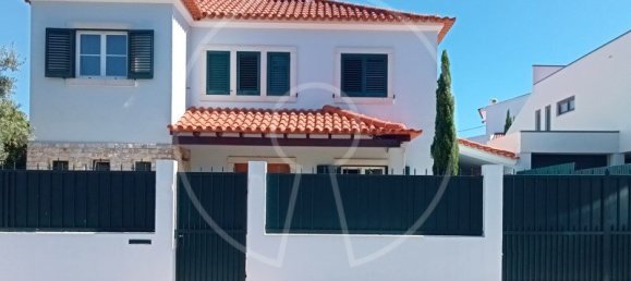 3 bedrooms Villa in Cascais, Portugal No. 111757 24