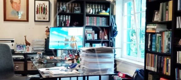 3 bedrooms Villa in Cascais, Portugal No. 111757 10