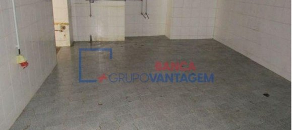 157m² Commercial property in Moura, Portugal No. 30864 12