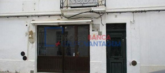 157m² Commercial property in Moura, Portugal No. 30864 4