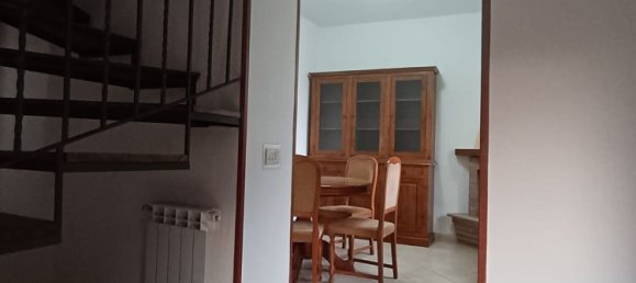 3-Zimmer Haus in Serrone, Italy, Nr. 113518 5