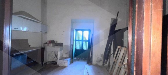 Гараж с 2 комнатами в Вико дель Гаргано, Италия № 19985 7