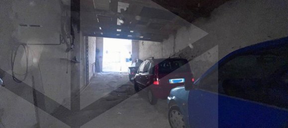 Гараж с 2 комнатами в Вико дель Гаргано, Италия № 19985 6