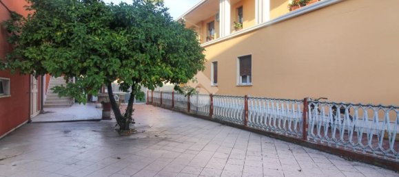 4 chambres Villa à Alba Adriatica, Italy No. 356077 6