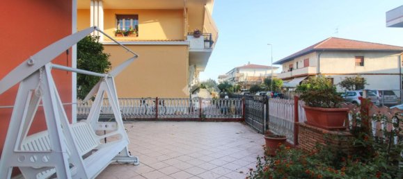 4 chambres Villa à Alba Adriatica, Italy No. 356077 9