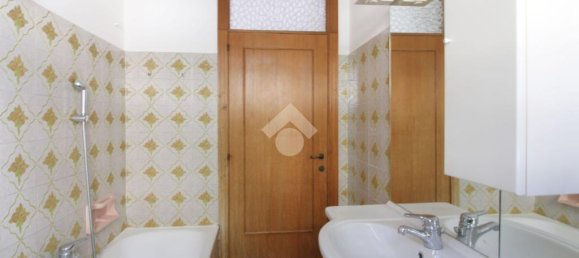 4 chambres Villa à Alba Adriatica, Italy No. 356077 3