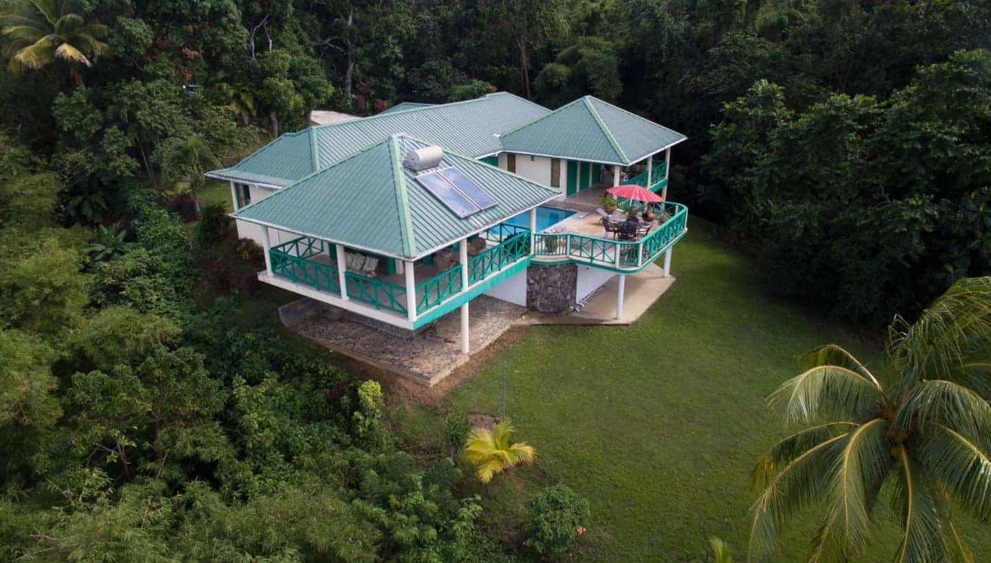 Villa de 3 dormitorios en Eggleston, Dominica No. 72361