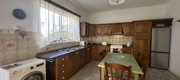 2 Schlafzimmer Maisonette-Wohnung in Marsaskala, Malta, Nr. 3137 2