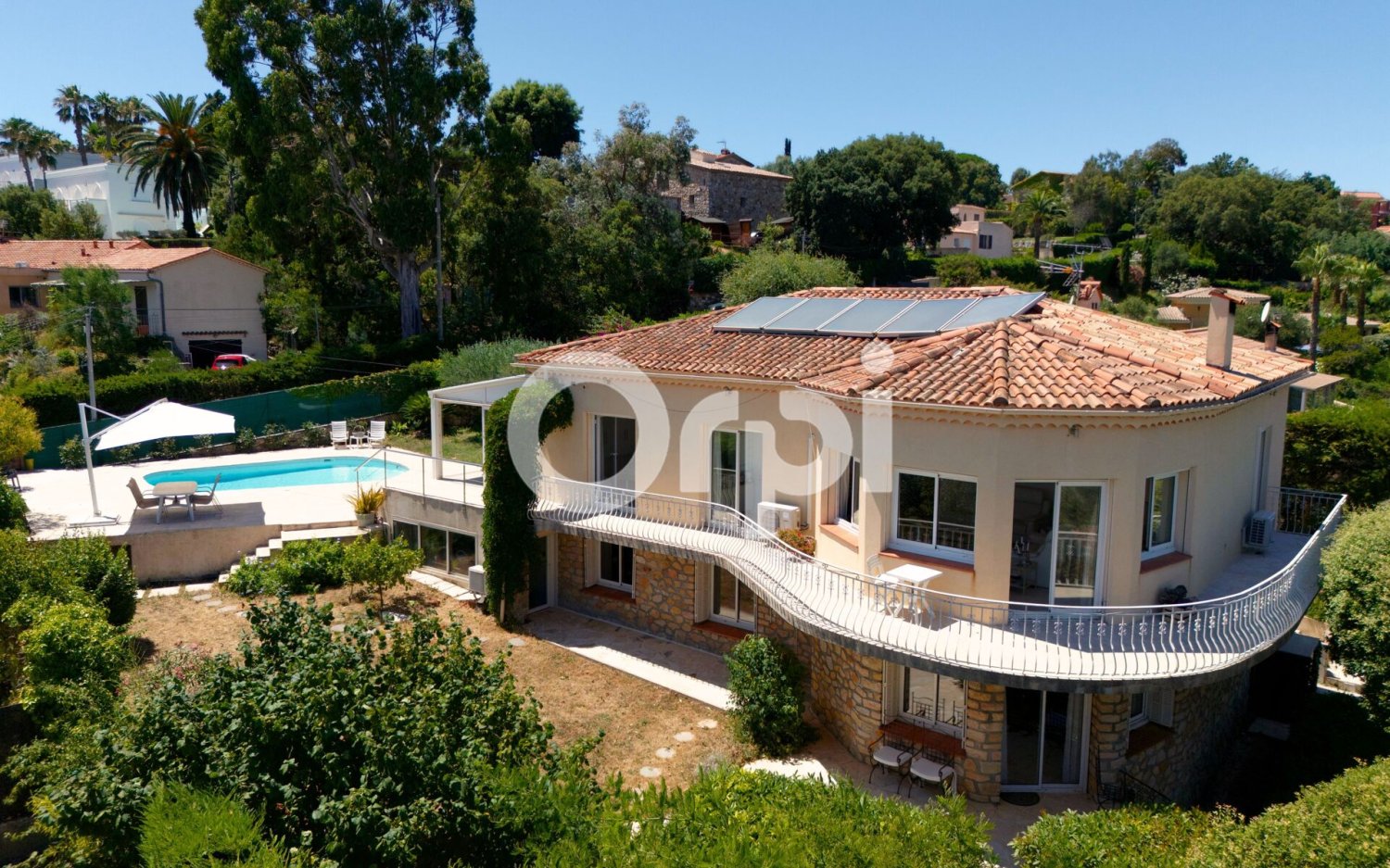 Villa de 7 divisões em Mandelieu-la-Napoule, France N.º 337617