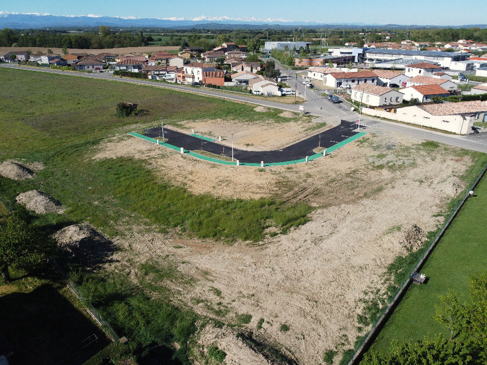  Land in Mazeres, France No. 167230