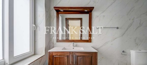 6 chambres Villa à Gharb, Malta No. 854 10