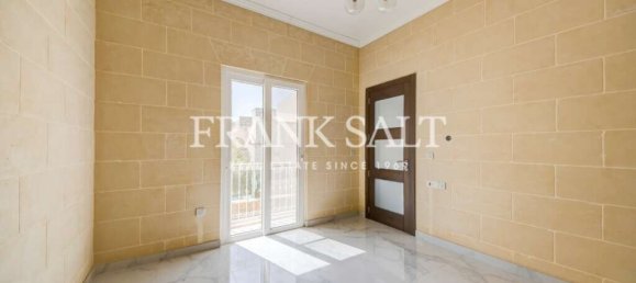 6 chambres Villa à Gharb, Malta No. 854 15