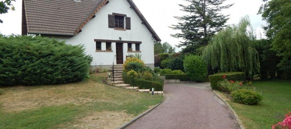 Casa de 4 dormitorios en Abbeville, France No. 265227 2