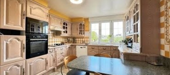 6 bedrooms House in Marainviller, France No. 209041 9