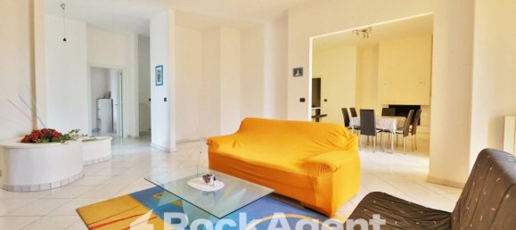 3 Schlafzimmer Villa in Taurisano, Italy, Nr. 292112 6