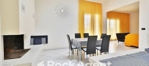 3 Schlafzimmer Villa in Taurisano, Italy, Nr. 292112 9