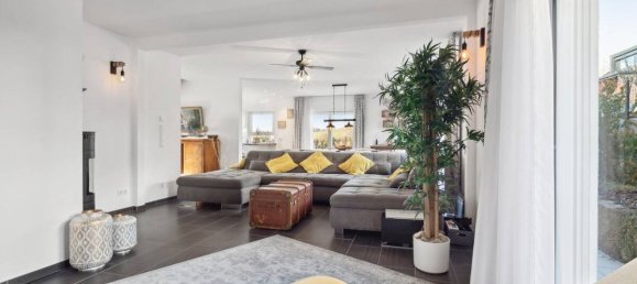 4 bedrooms House in Waldshut, Germany No. 90810 8