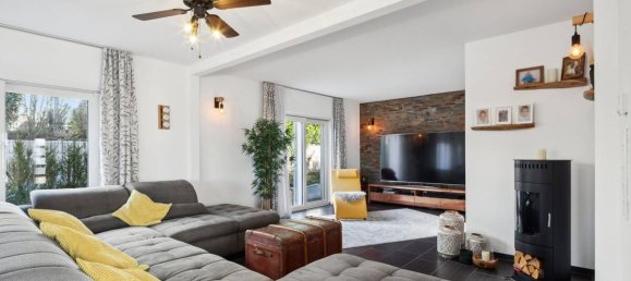 4 bedrooms House in Waldshut, Germany No. 90810 7