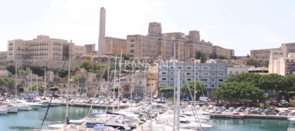 3 غرف نوم شقة في Ta' Xbiex, Malta رقم 8578 13