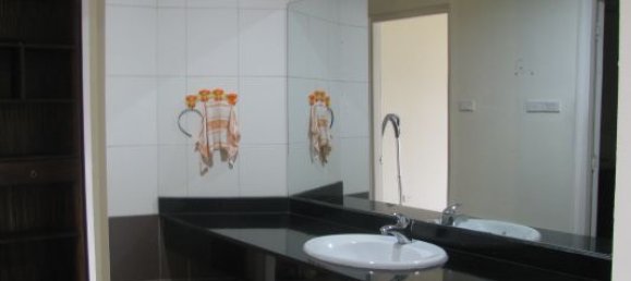 3 bedrooms Apartment in Tay Ho, Vietnam No. 7051 4