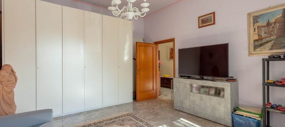 Villa de 8 habitaciónes en Campi Bisenzio, Italy No. 9345 8