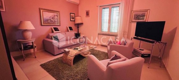 4 bedrooms House in Termoli, Italy No. 337764 9