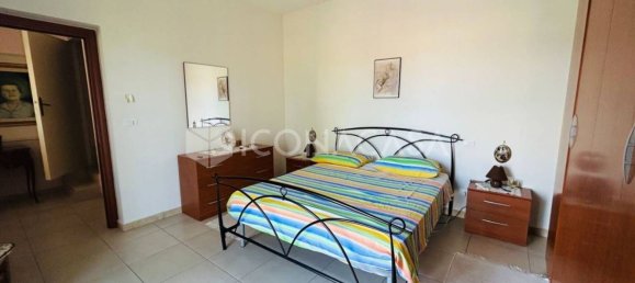 4 bedrooms House in Termoli, Italy No. 337764 14