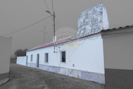 3 bedrooms House in Bencatel, Portugal No. 170825