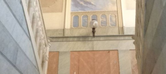 7 rooms Apartment in Ferrara, Italy No. 65417 3