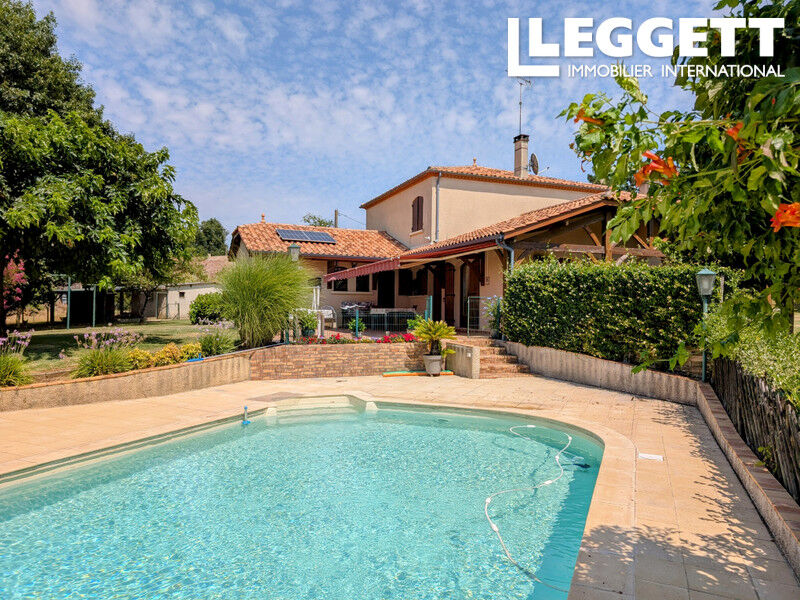 4 bedrooms Villa in Virazeil, France No. 276526