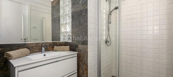 Дом с 4 спальнями в Малага, Испания № 44443 7